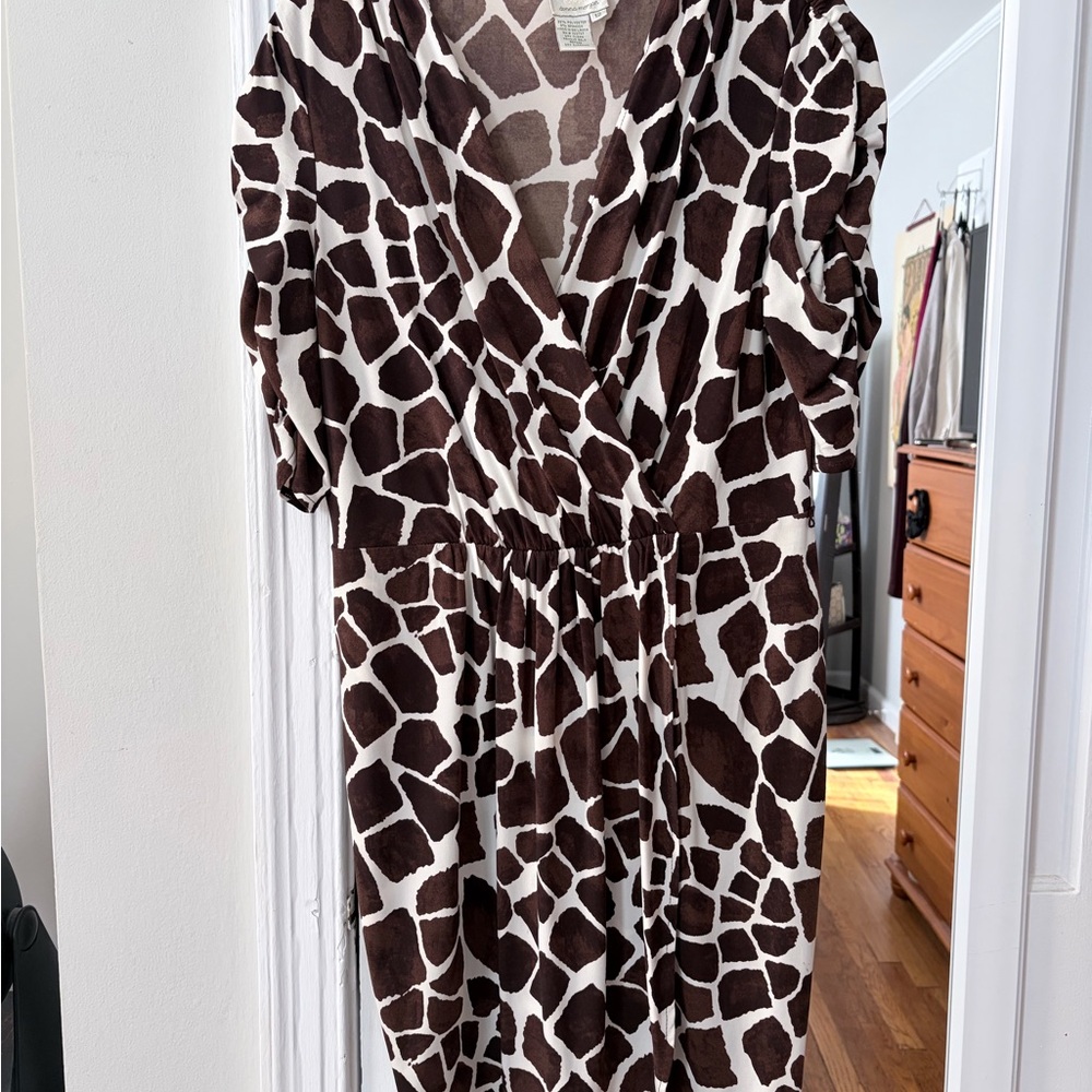Donna Morgan Brown and Cream Giraffe Pattern Dress